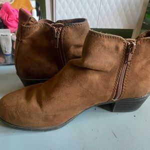 Point toed ankle booties